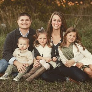 Meet your Posher, Lauren